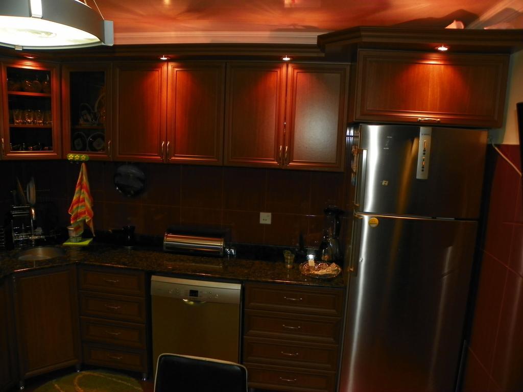 Apartment Rusudan Batumi Rum bild
