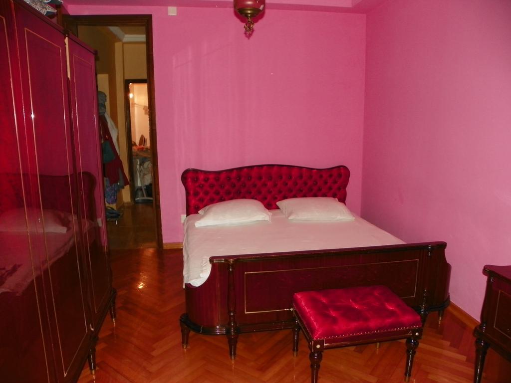 Apartment Rusudan Batumi Rum bild