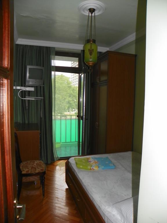 Apartment Rusudan Batumi Rum bild