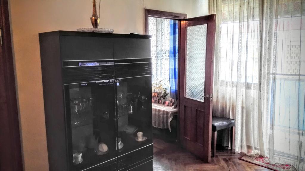 Apartment Rusudan Batumi Exteriör bild